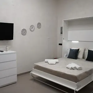 House Regina Appartamento Napoli